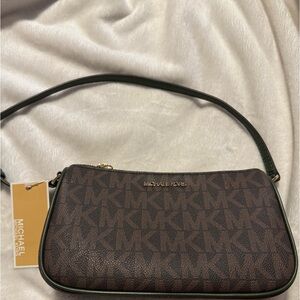 NEW Michael Kors MK Signature Jet Set Medium Pouchette Bag-Brown